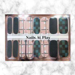 5 for $15 Nail Wraps- Candy Cane Christmas